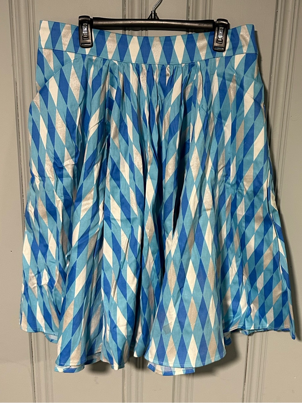 Discontinued Pinup Couture Ice Blue Harlequin Circle Skirt sz 2XL